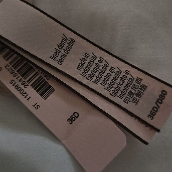 Sexy tee lightly lined demi 36D - Picture 7 of 8